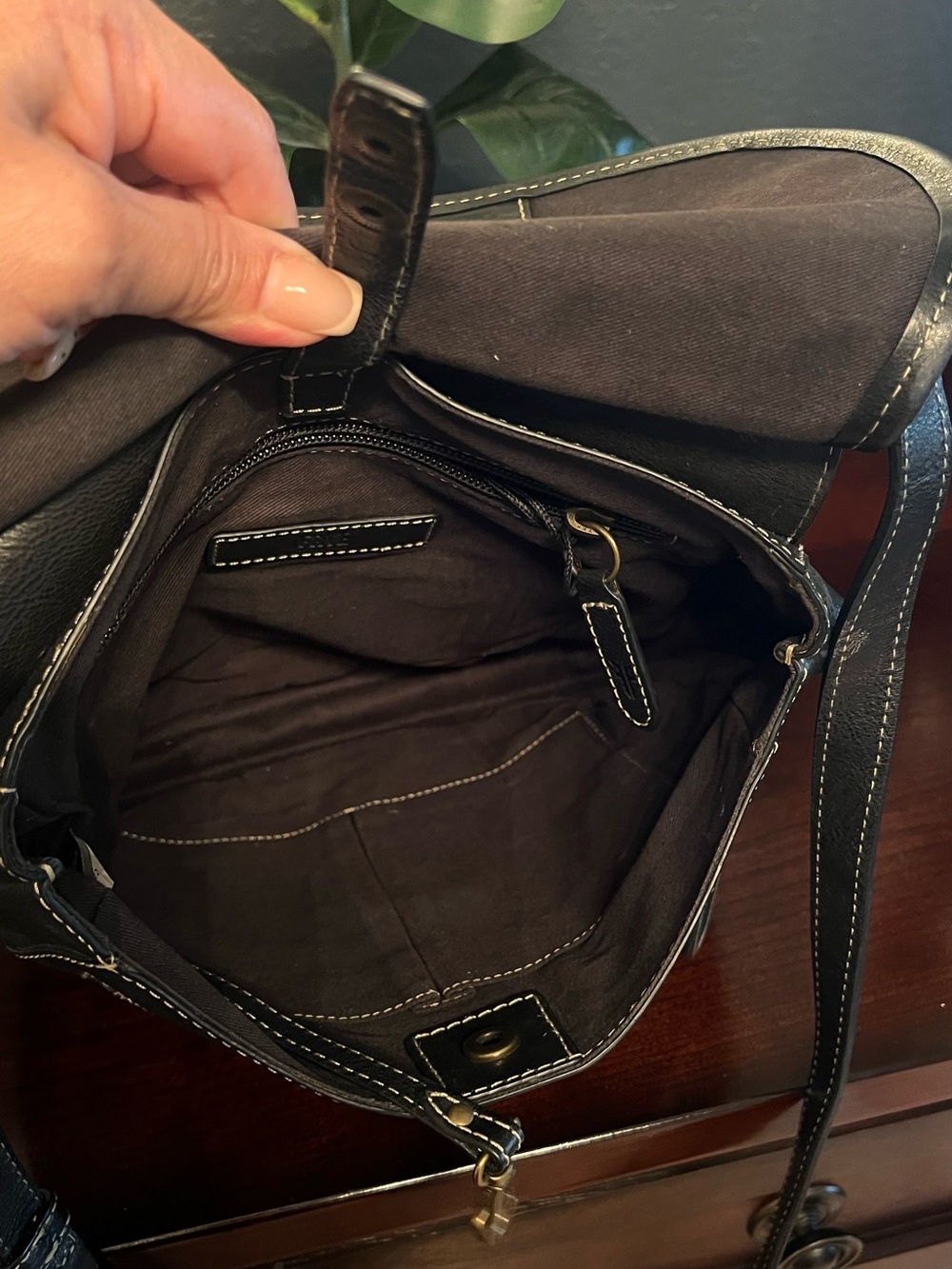 Frye Black Leather Crossbody Brass -Tone Hardware - Picture 6 of 11